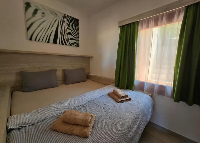 2-bedroomed Modern With Seaview Costa Paradiso