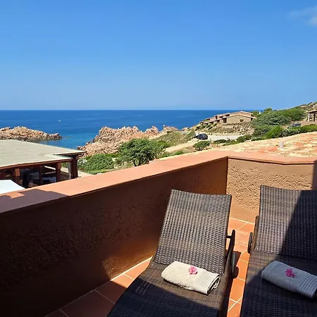 2-bedroomed Modern With Seaview *