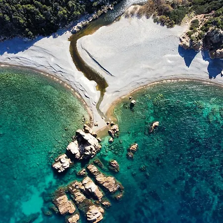 2-bedroomed Modern With Seaview Apartment *