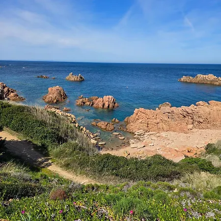 Apartman 2-bedroomed Modern With Seaview Costa Paradiso