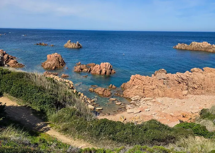 Apartment 2-bedroomed Modern With Seaview Costa Paradiso